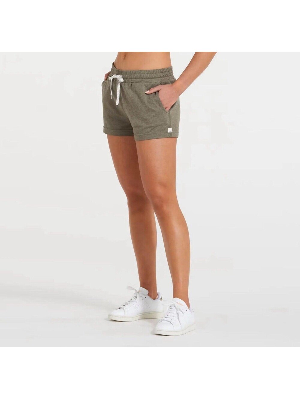 Vuori Halo Performance Shorts Women’s Green Heather DreamKnit Drawstring